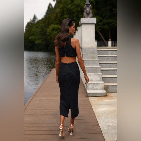 Alamour Black Racer Neck Crop Top - Picture 5 of 16